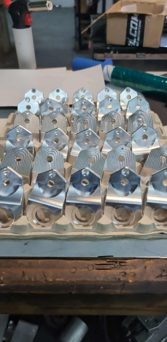04-08 Tsx/accord radiator brackets